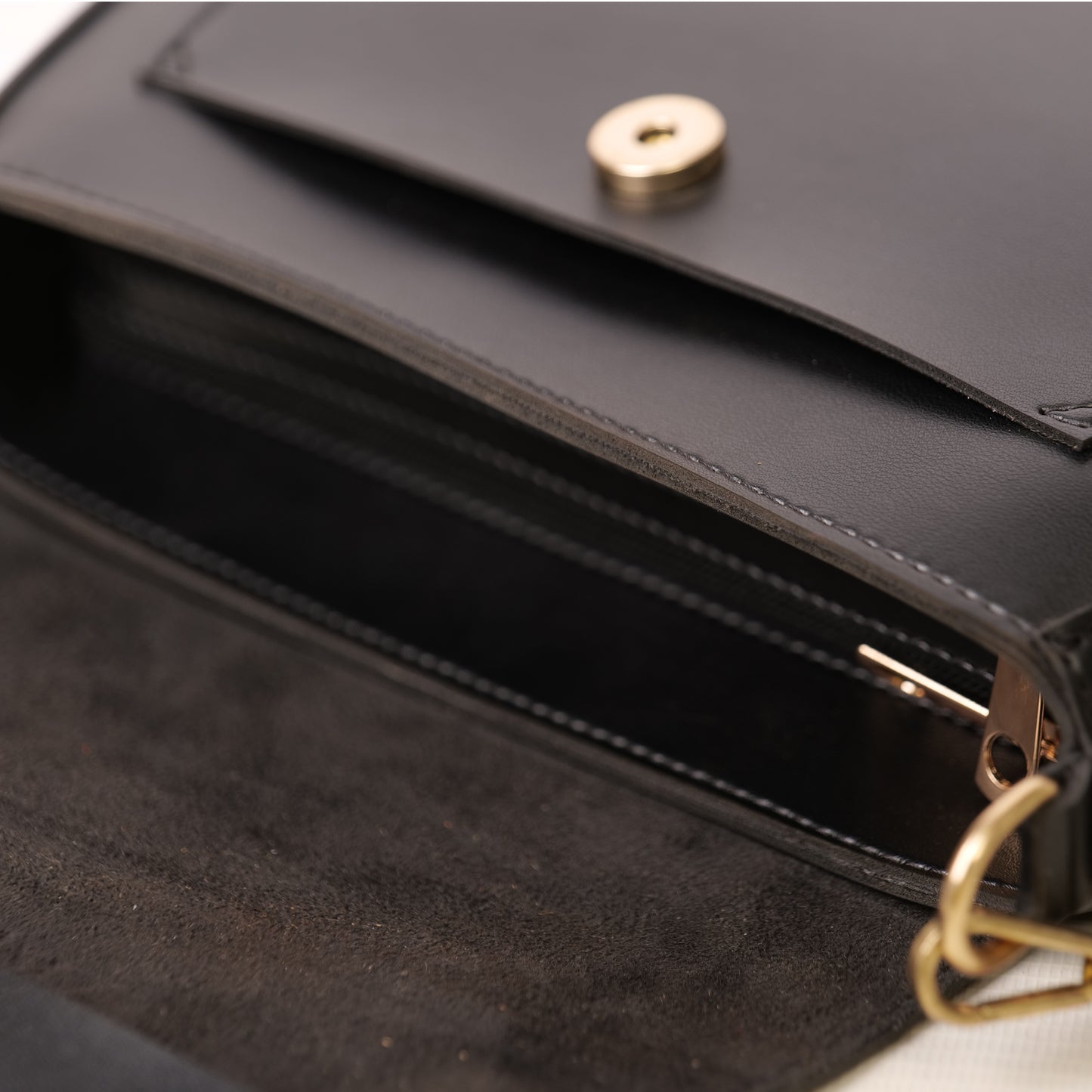 Azraè Black Micro Rexine Saddle Bag